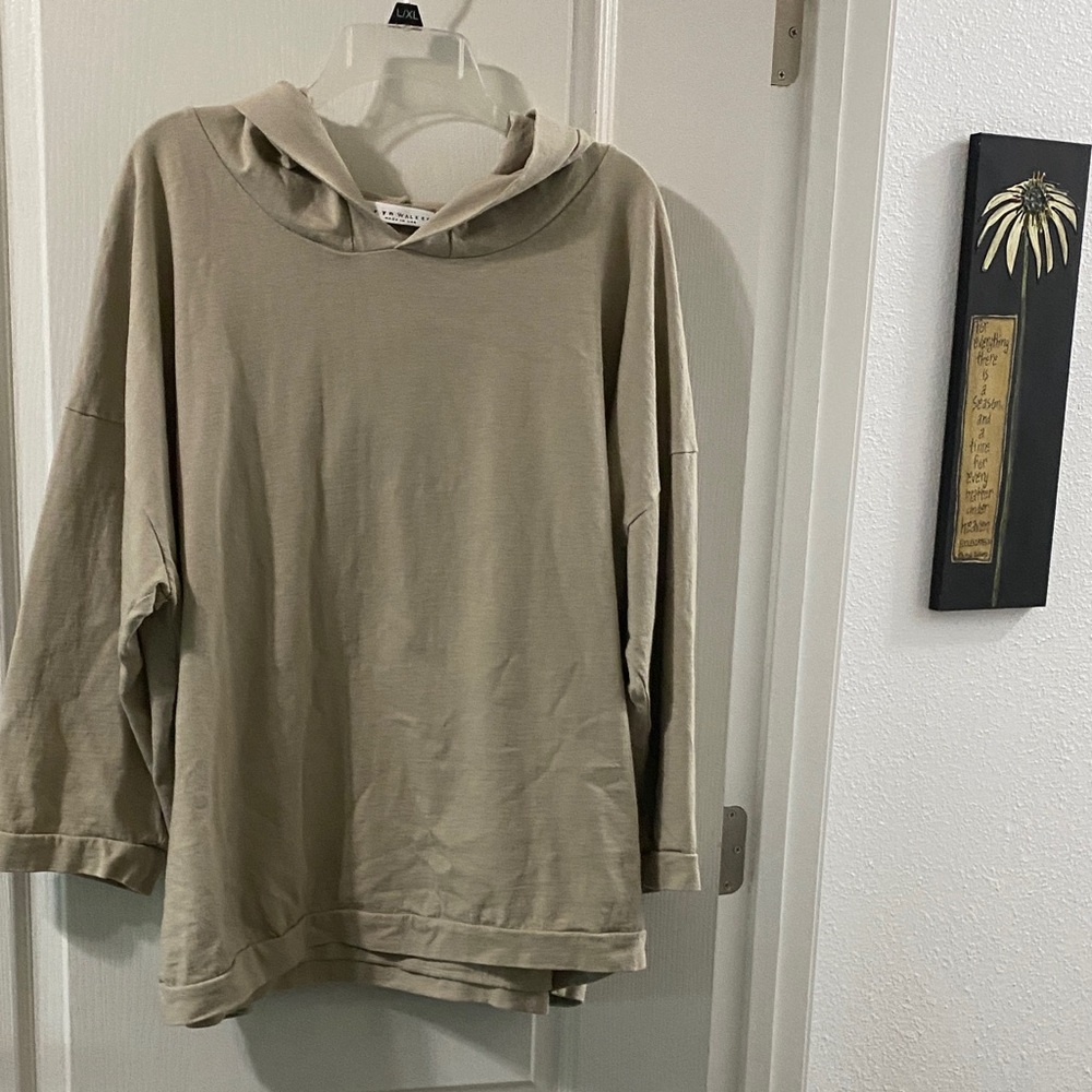 Relaxed Hoodie Top - Tan